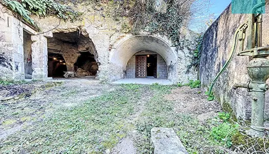Cave Chissay En Touraine 2 pieces 250 m2