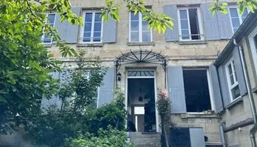 Maison 9 pièces 255 m2 