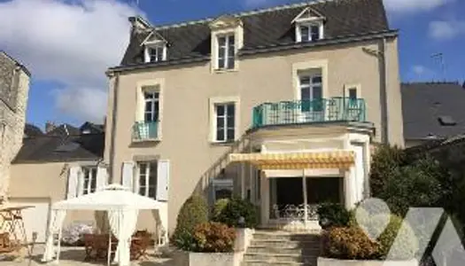 Maison 10 pièces 340 m² 