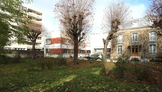 Immeuble 11 pièces 270 m²