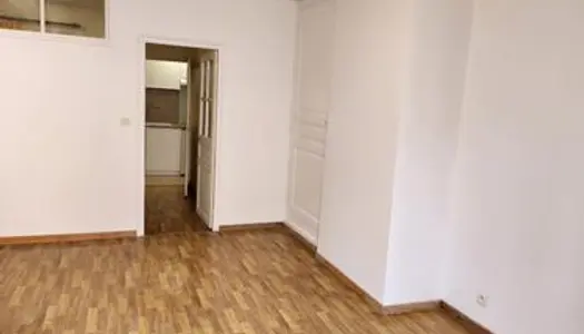 Appartement Location Joigny 1p 30m² 350€