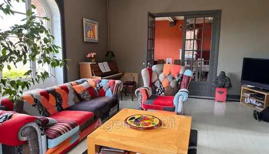 Maison 11 pièces 328 m² 