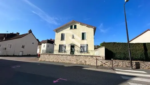 Maison 8 pièces 147 m²