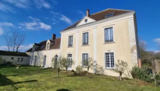 Maison 10 pièces 274 m²