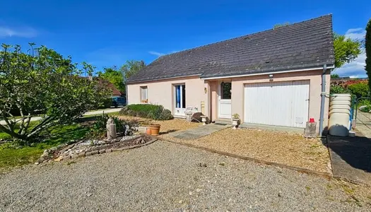 Dpt Nièvre (58), à vendre LA CHARITE SUR LOIRE maison de 86 m² - Plain pied - Terrain de 1 300,00 