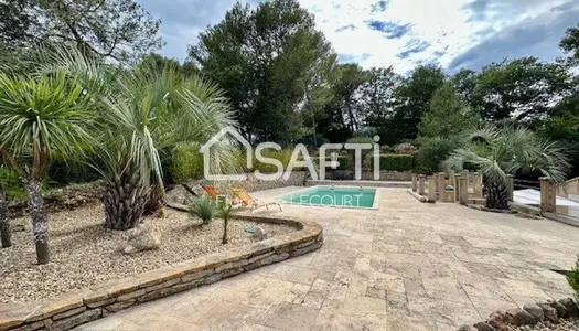 MAISON, PISCINE, ABRI VOITURE 63m2 et ANNEXE 47m2 