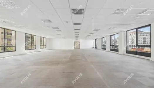 Bureaux 1172 m² 