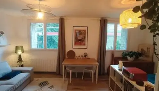 Studio niché dans un Chateau 