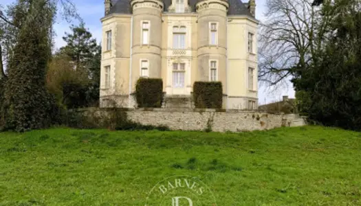 Château 11 pièces 450 m²