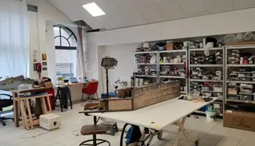Location grand atelier / espace bureau à Poitiers