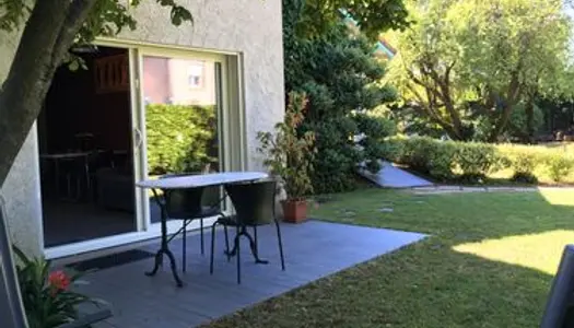 Studio meublé de 24m2 en rez-de-jardin 