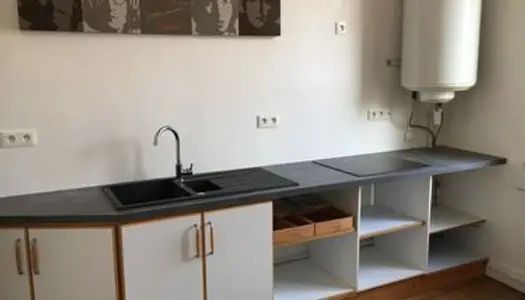 Bel appartement à louer au centre-ville d'Étrépagny 