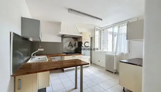 Appartement Saint Jean De La Ruelle 4 pièce(s) 90.08 m2 