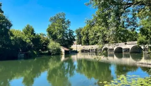 Terrain de loisirs en bordure du Loing 