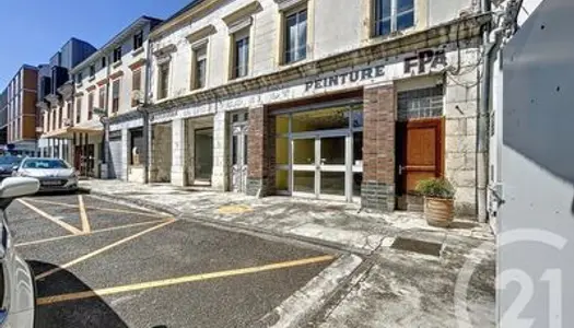 « IMMEUBLE CENTRE VILLE EN MONOPROPRIÉTÉ » En p....