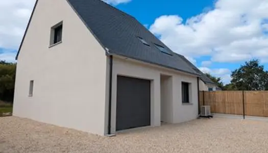 Maison neuve avec la plage à 200 M 