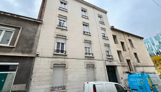 Immeuble Vente Saint-Étienne  517m² 565000€