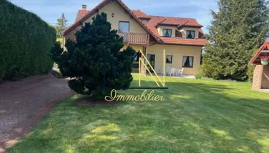 Villa 7 pièces 180 m²