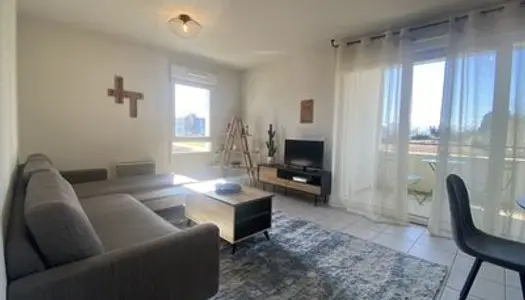 Appartement F3 (63 m²) en vente à IDRON