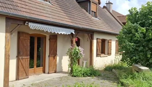 Dpt Aisne (02), SAINT QUENTIN à vendre  maison P7  - Terrain de 1001 M2 