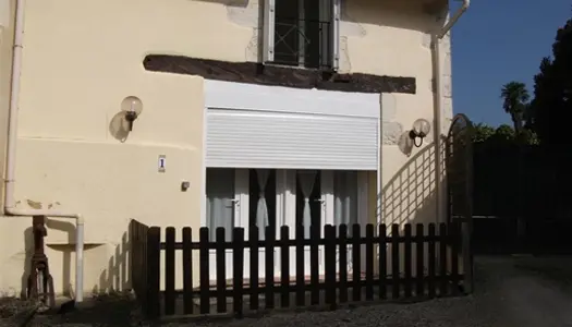 Petite maison de village rénovée