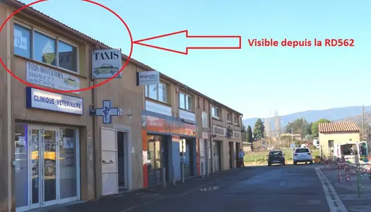 Location Commerce divers 70 m² à Montauroux 860 € CC /mois