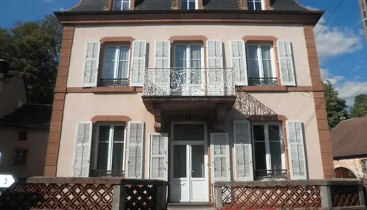 Maison 10 pièces 232 m² 