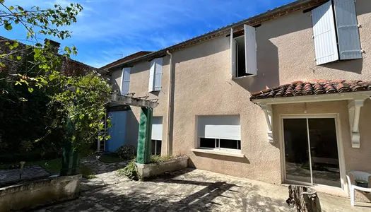 Vente Maison 207 m² à Casseneuil 300 000 €