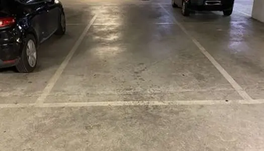 Place parking souterrain
