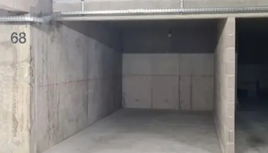 A colmar, place de stationnement de 15m² en souterrain sécurisé