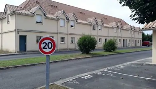 Bergerac T3 - 2 chb en résidence piscine privée collective 