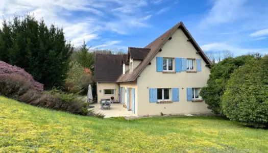 Maison 8 pièces 193 m² 