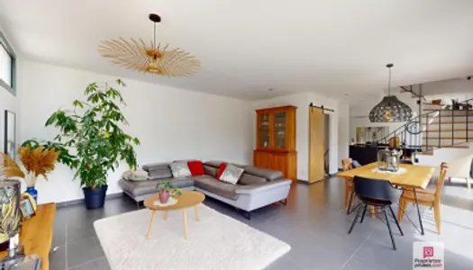 Maison 7 pièces 145 m² 