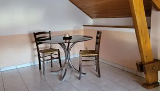 Loue chambre meublée 20m², Saint-Étienne-de-Montluc (44) 