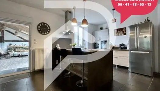 Maison 6 pièces 250 m² 