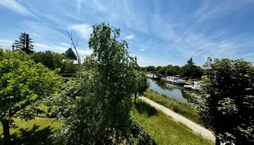 Maison à vendre à Briare avec Casa Teva Votre Agence Immobilière 