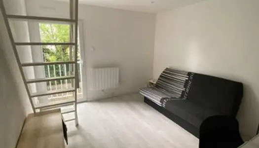 Studio Mezzanine refait à neuf 27m2 