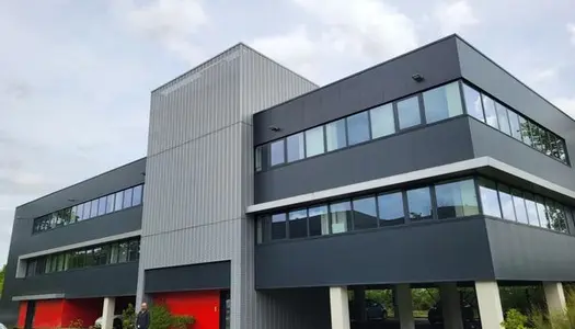 Bureaux 1646 m² 