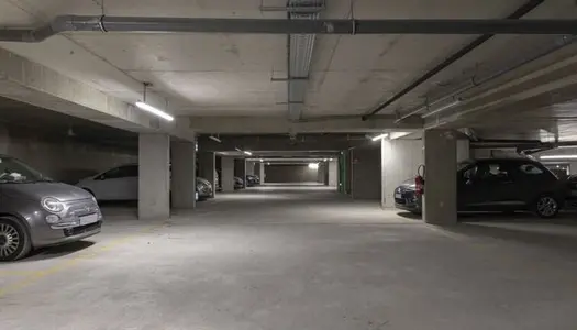 Parking 14 m²