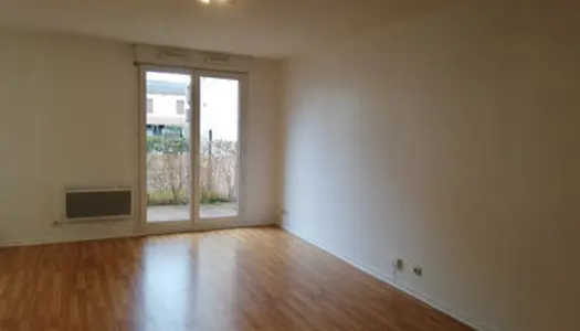 APPARTEMENT BOURG EN BRESSE - 1 pièce(s) - 35 m2 