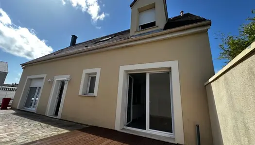 Dpt Eure et Loir (28), à vendre LE COUDRAY maison P5 de 136,43 m² - Terrain de 194,00 m² 