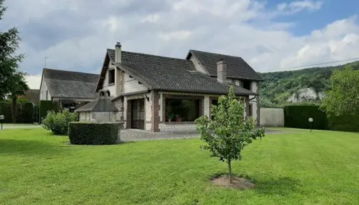 Maison 6 pièces 192 m² 