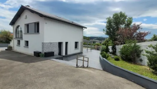 Maison 6 pièces 180 m² 