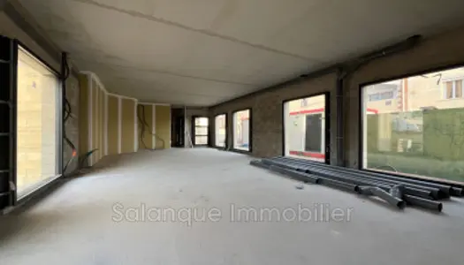 Local commercial 73 m²