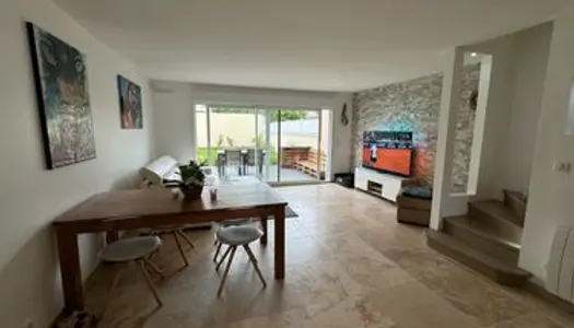 Maison 5 pièces 113m2 