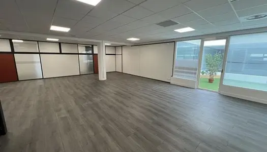 Bureau 45 m² 