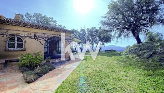 Maison avec vue sur le Golfe de SAINT-TROPEZ