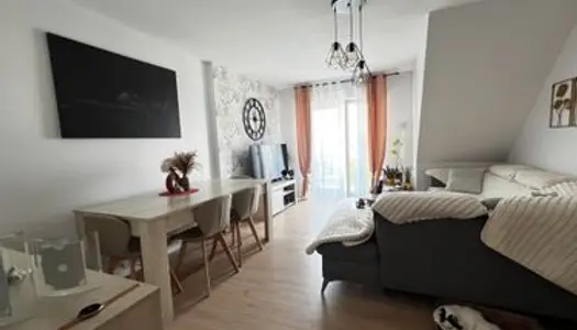 Appartement f3 dernier étage 