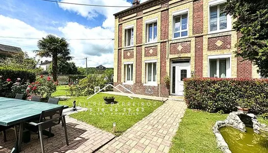 Maison 6 pièces 165 m² 