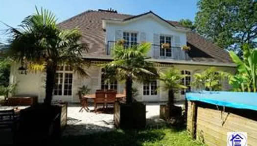 Maison - Villa Vente Aulnay-sous-Bois 8p 232m² 1360000€